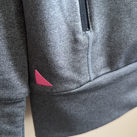 UNTUCKit 🔥 Women’s Performance Full Zip Stretchy Jacket Hoodie Sweatshirt Sz S - Picture 5 of 9